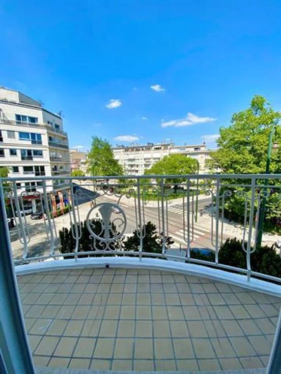 Appartement A Louer 2 chambres Ixelles - Avenue du Derby 1 - 1050 - BE