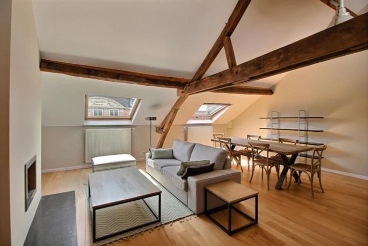 Duplex A Louer 1 chambre Bruxelles - Place du Grand Sablon 7 - 1000 - BE